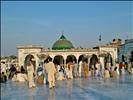 Tomb of Data Ganj Bakhsh inside Data Durbar